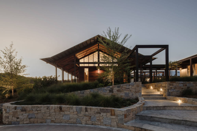Kiamba Valley Farmhouse | Aspect Architecture | 2024 | 